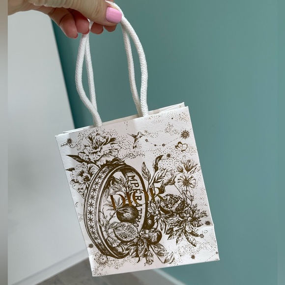 Dior package - Picture 2 of 3